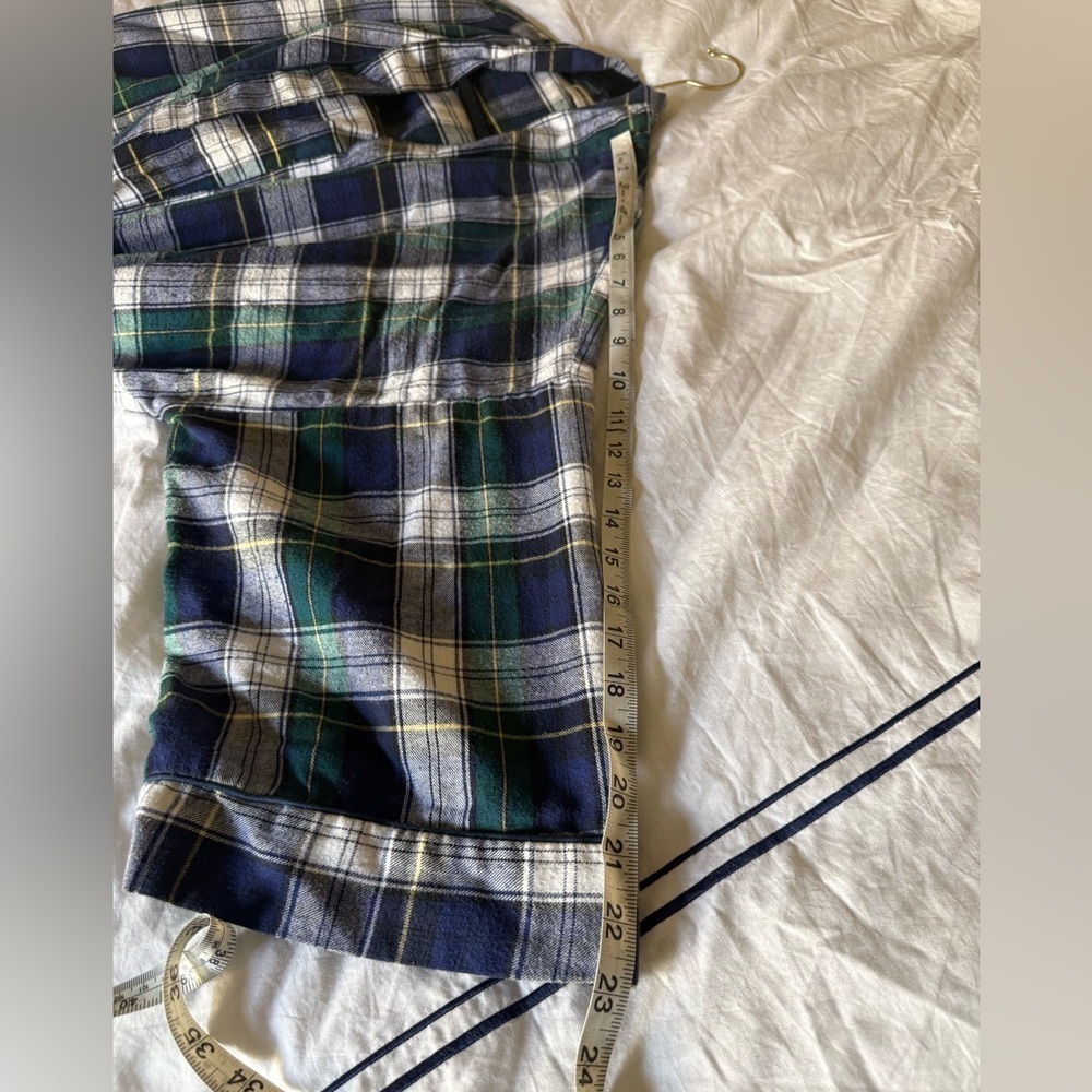 Pierre Cardin Men’s Flannel Robe Plaid - Picture 3 of 5